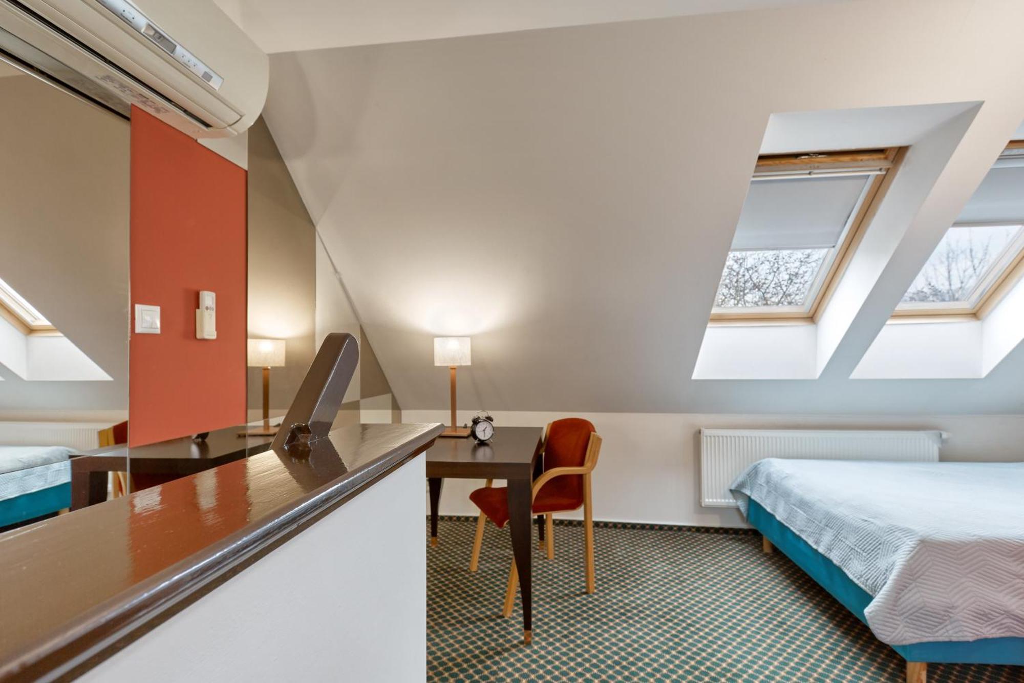Excellent Apartments In Spa City Center 5 Min Walk From The Colonnade Karlovy Vary Exterior foto