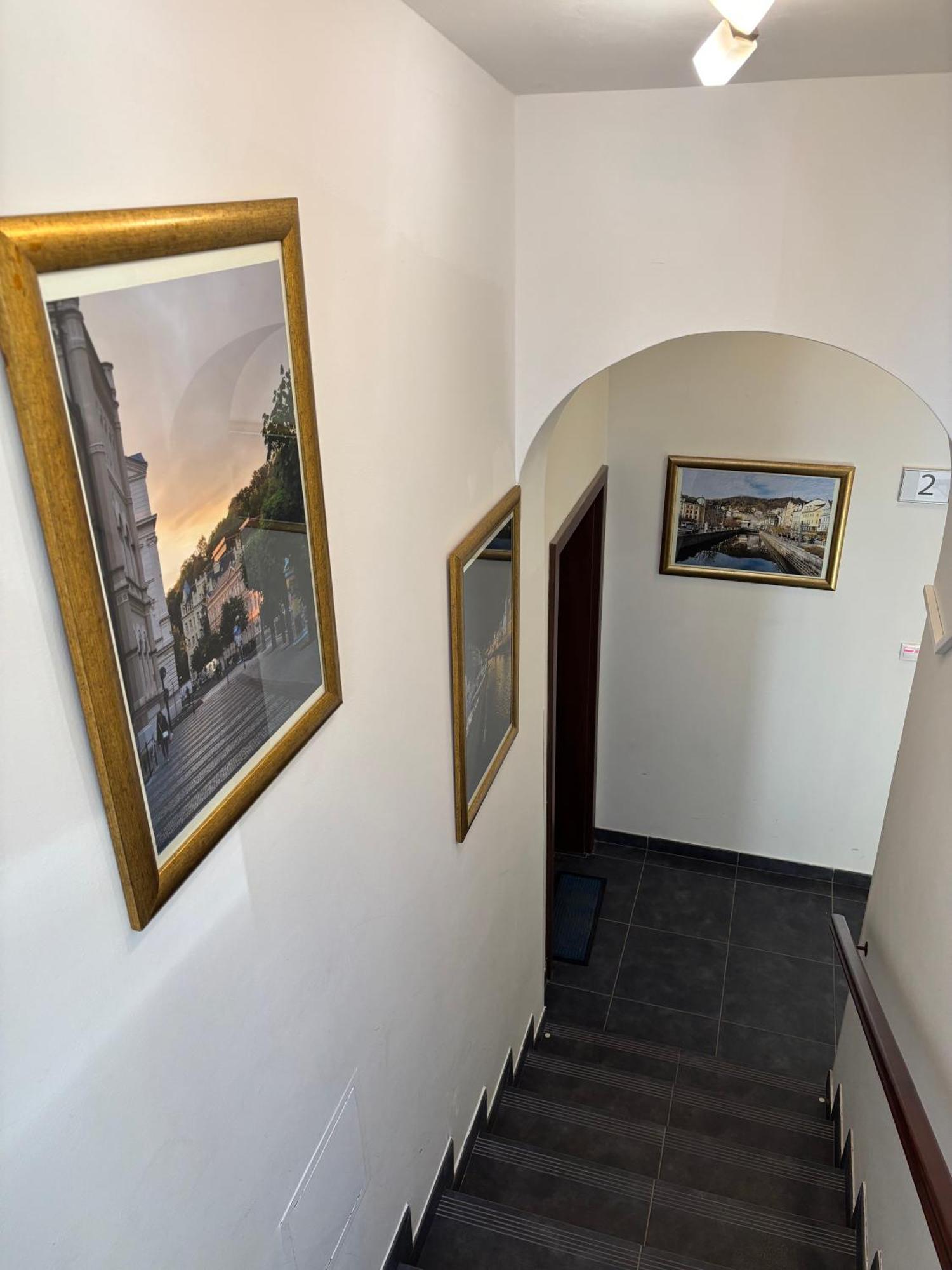 Excellent Apartments In Spa City Center 5 Min Walk From The Colonnade Karlovy Vary Exterior foto